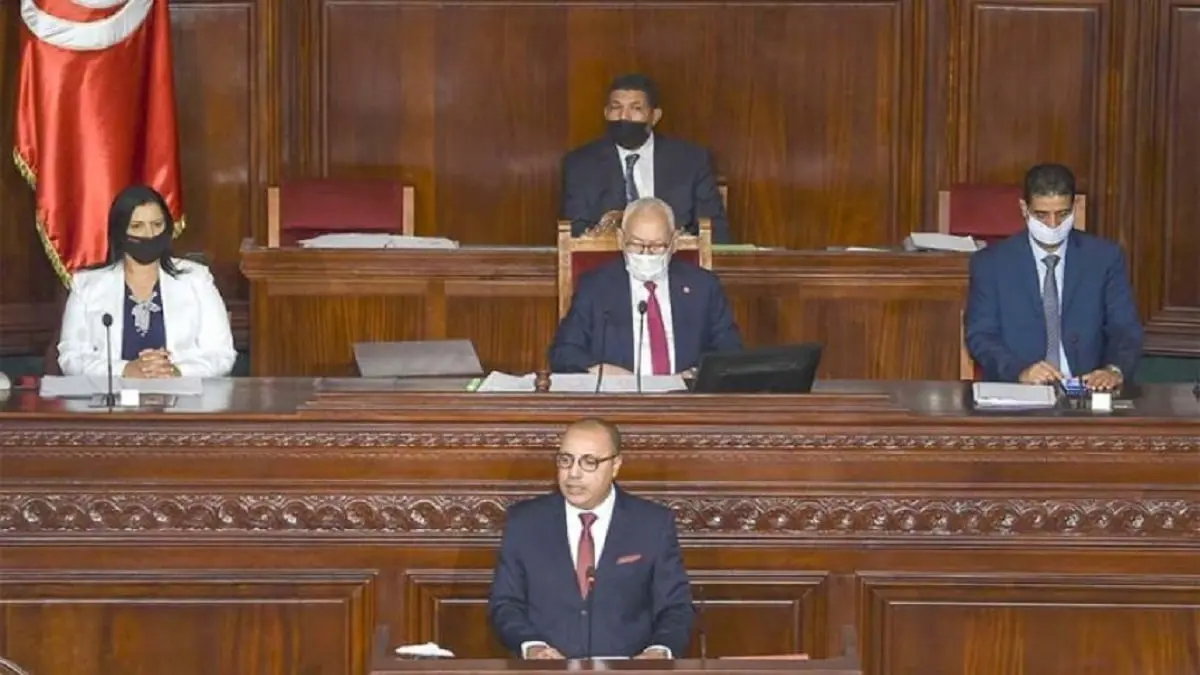 تونس.. هل يعصف الخلاف بين "النهضة" وائتلاف الكرامة بـ"الحزام السياسي" لحكومة المشيشي؟