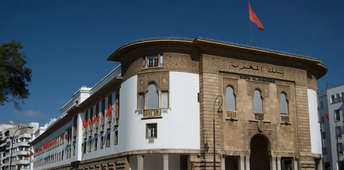 المغرب يحظر التحويلات المالية مع إيران