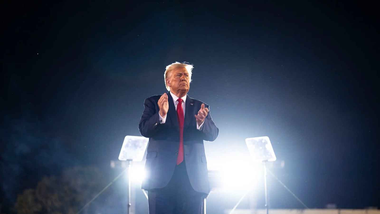 مداهمات واسعة ومعسكرات للترحيل.. كشف معالم خطة ترامب لمكافحة الهجرة