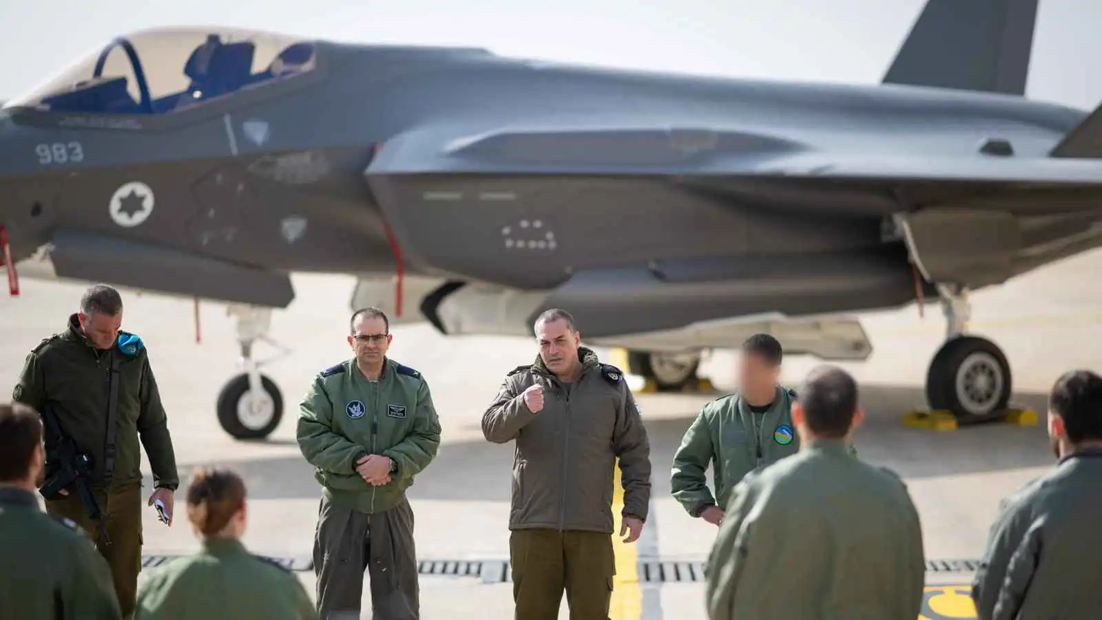 نقاشات سرية تكشف ميل واشنطن نحو "ضربة منفردة" إسرائيلية ضد طهران