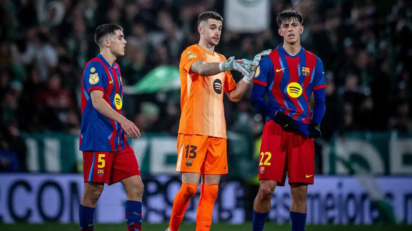 ليس يامال أو رافينيا.. أكثر لاعب أبهر جمهور برشلونة ضد راسينغ سانتاندير