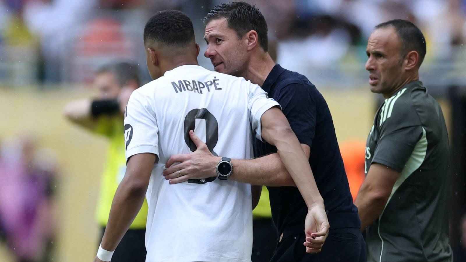 هل يضحي ألونسو بـ"المغضوب عليه" من أجل مبابي؟