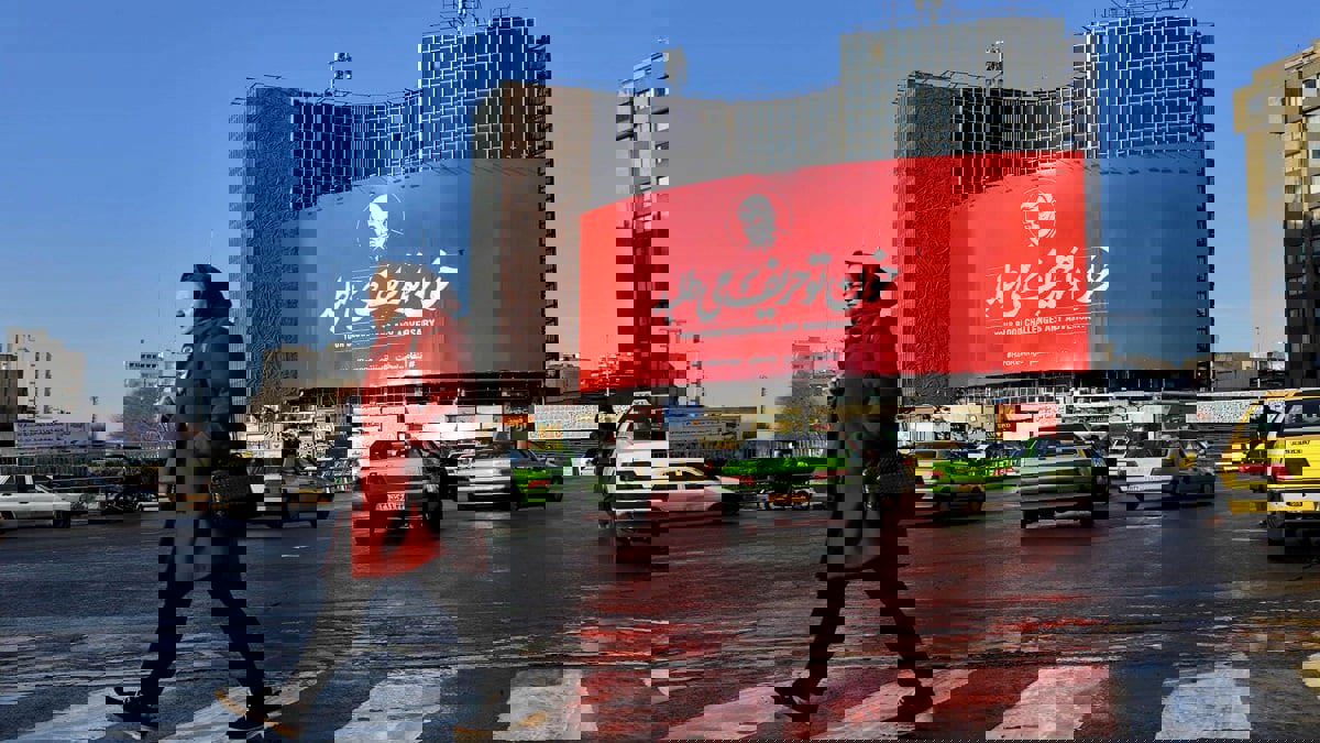 تقرير: نتائج الانتخابات الرئاسية الأمريكية لن تنهي معاناة إيران