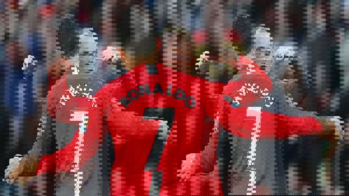 واين روني: مانشستر يونايتد يحتاج لاعبين شبانا أكثر من كريستيانو رونالدو