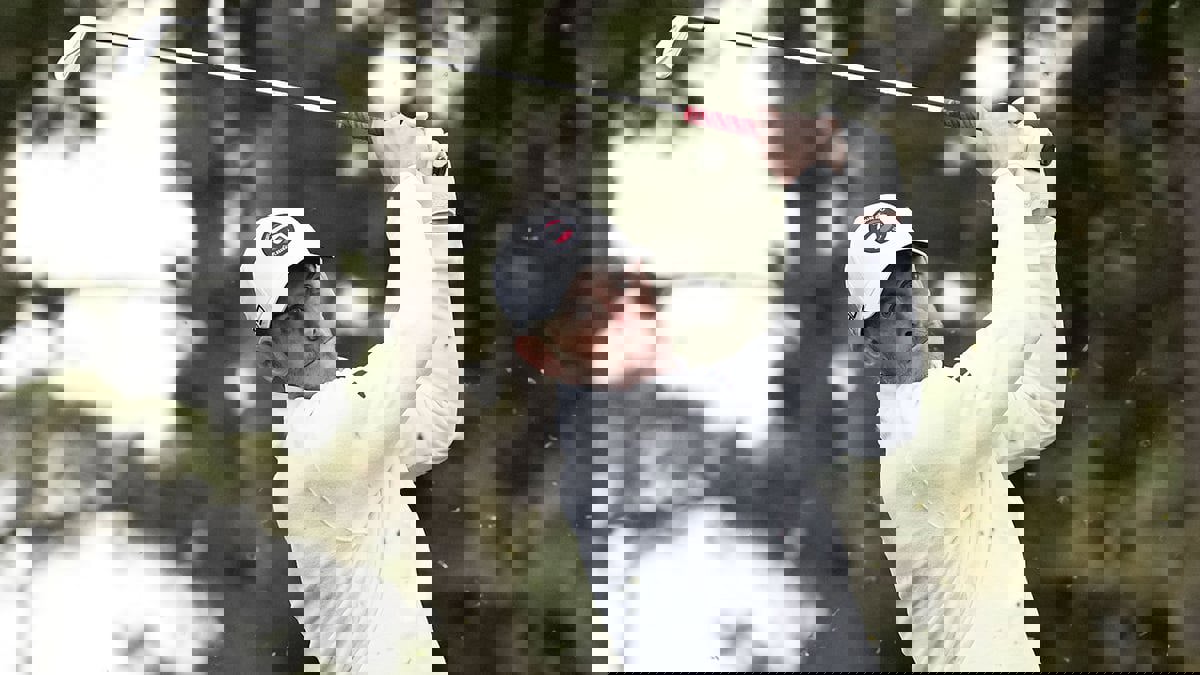 غاريث بيل يثبت مهارته المذهلة في الغولف ببطولة كاليفورنيا (فيديو)