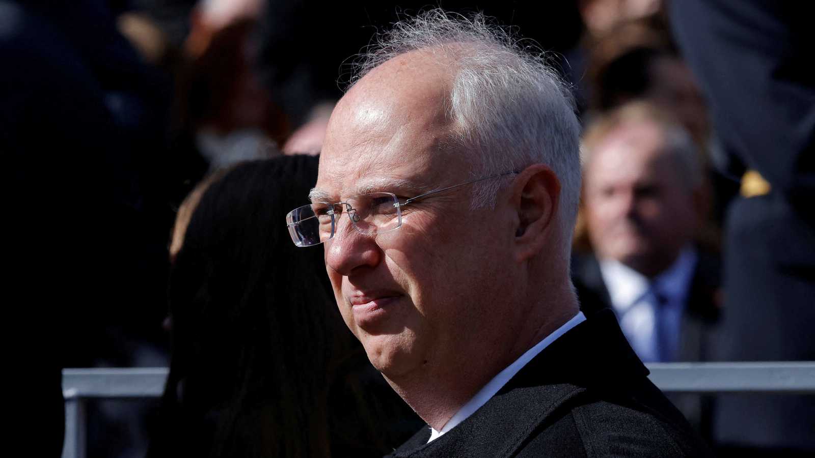 مبعوث بوتين يتوقع نهاية حرب أوكرانيا خلال عام