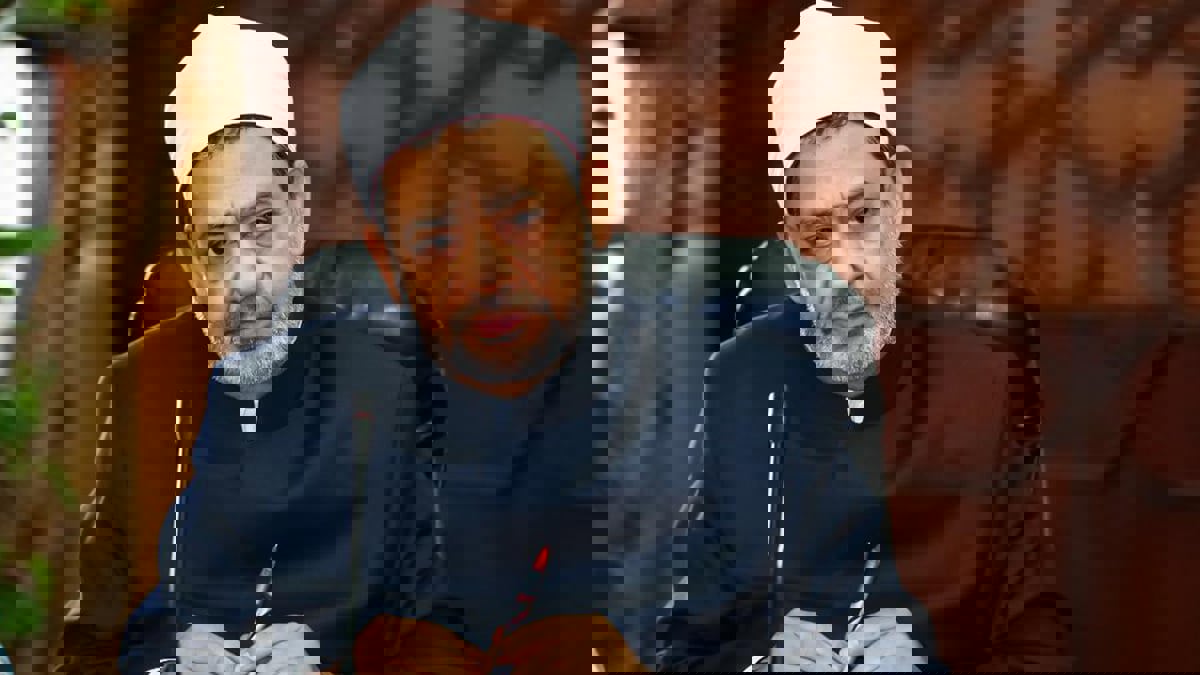 شيخ الأزهر : قلقون من حملات الإساءة للإسلام في أوروبا لتحقيق مكاسب انتخابية