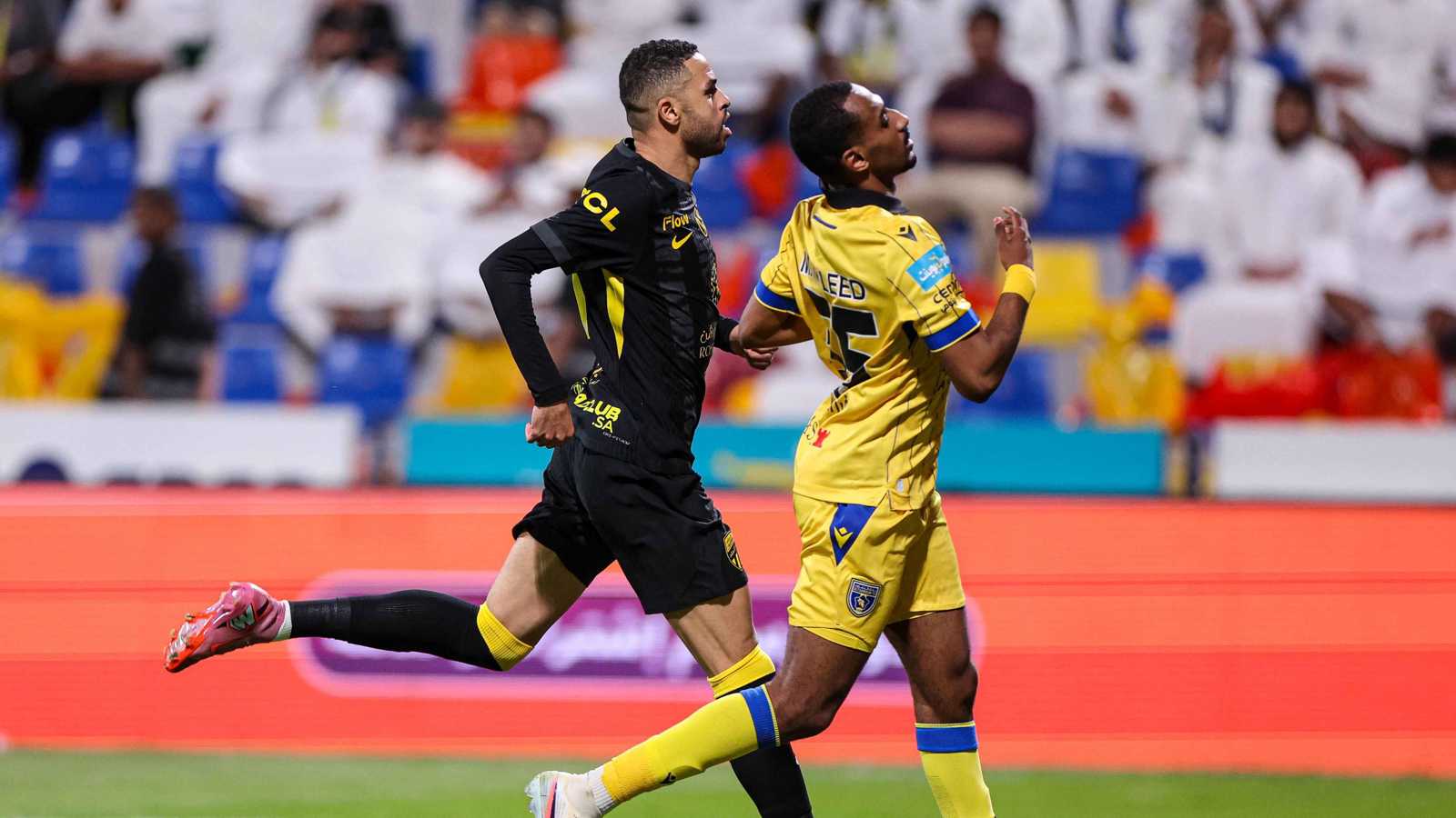 بنزيما أم يوسف النصيري.. من سجل أكثر منذ الميركاتو الشتوي؟ 