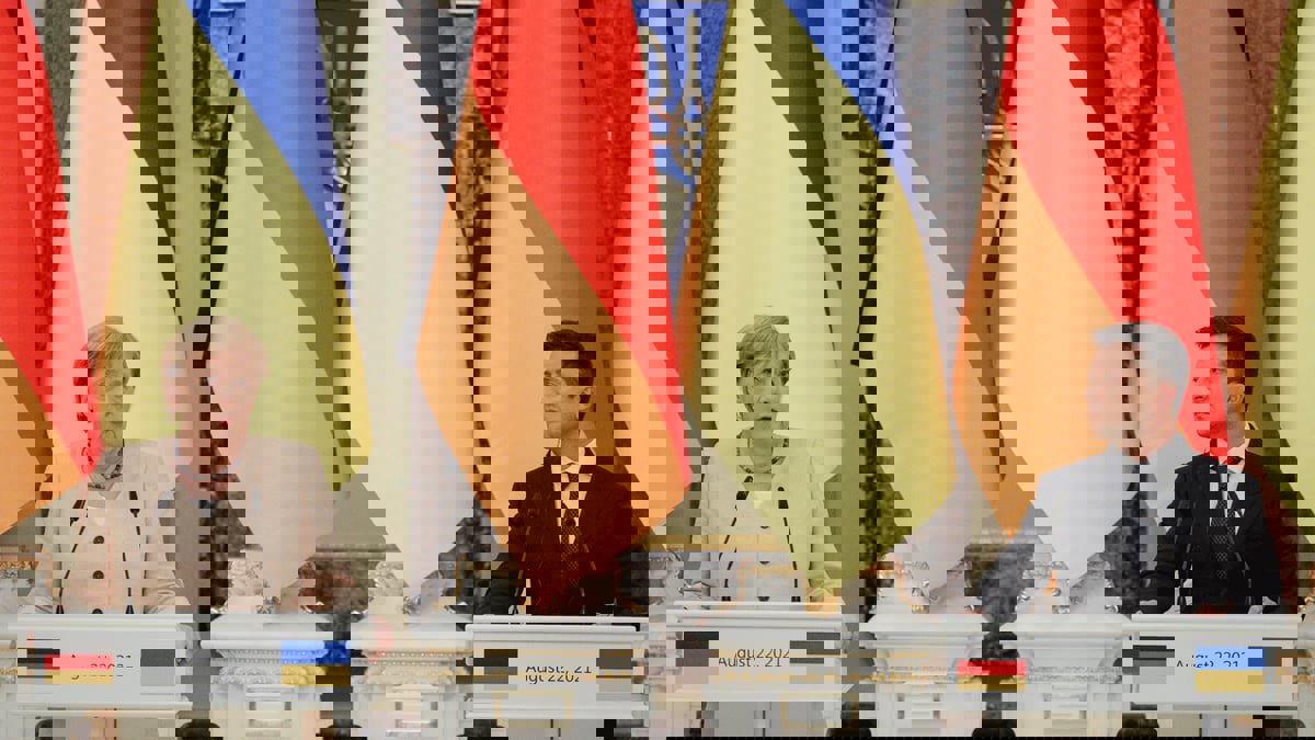 ميركل تدعو روسيا لتجديد اتفاق "عبور الغاز" مع أوكرانيا‎