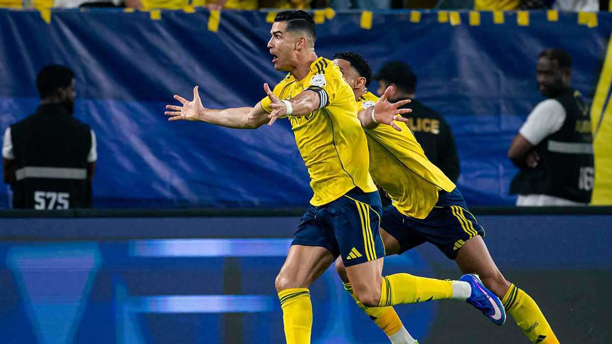 بعد تسجيله ضد الأهلي.. كم فارق الأهداف بين كريستيانو رونالدو وميسي؟ 