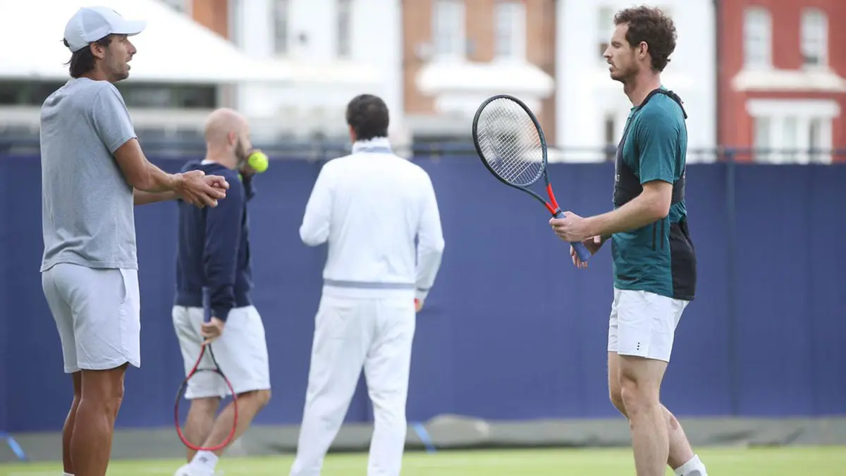 أندي موراي يواجه الثنائي الأعلى تصنيفًا في كوينز عند عودته للتنس