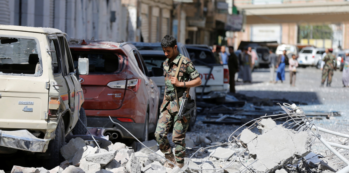 بإسناد من القوات الإماراتية.. المقاومة اليمنية تحرز تقدمًا جديدًا باتجاه الحديدة