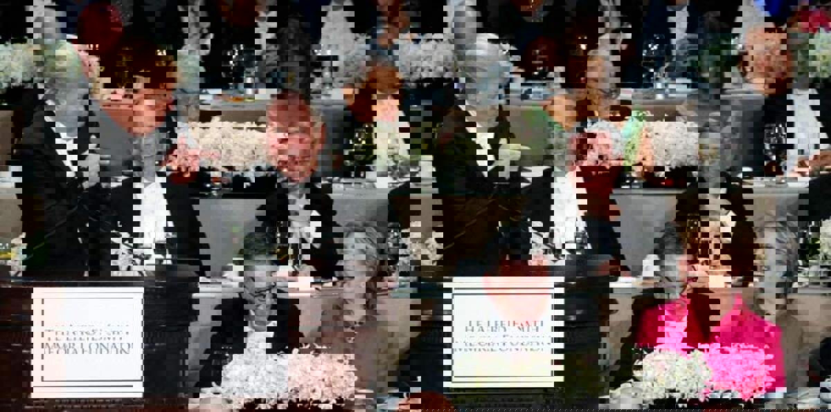 إضافة إلى الأصوات.. كلينتون تتفوق على ترامب بجمع المال