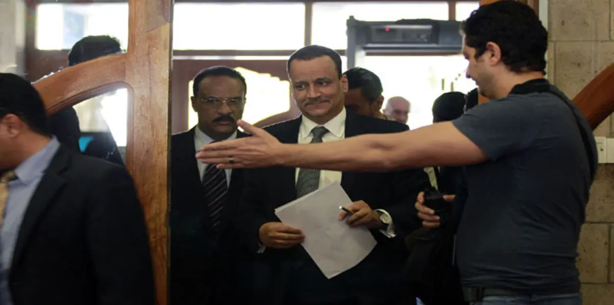 لجنة التهدئة اليمنية تصل الكويت