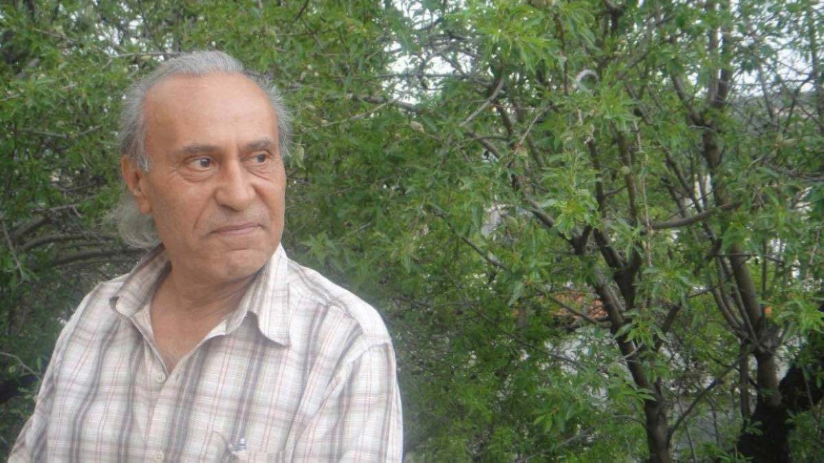 "ماذا ستكتبون عن موتي؟".. شاعر لبناني شهير يصدم قراءه