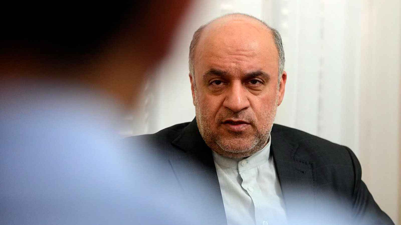 مصدر طبي: السفير الإيراني في لبنان يحتاج إلى أشهر للتعافي