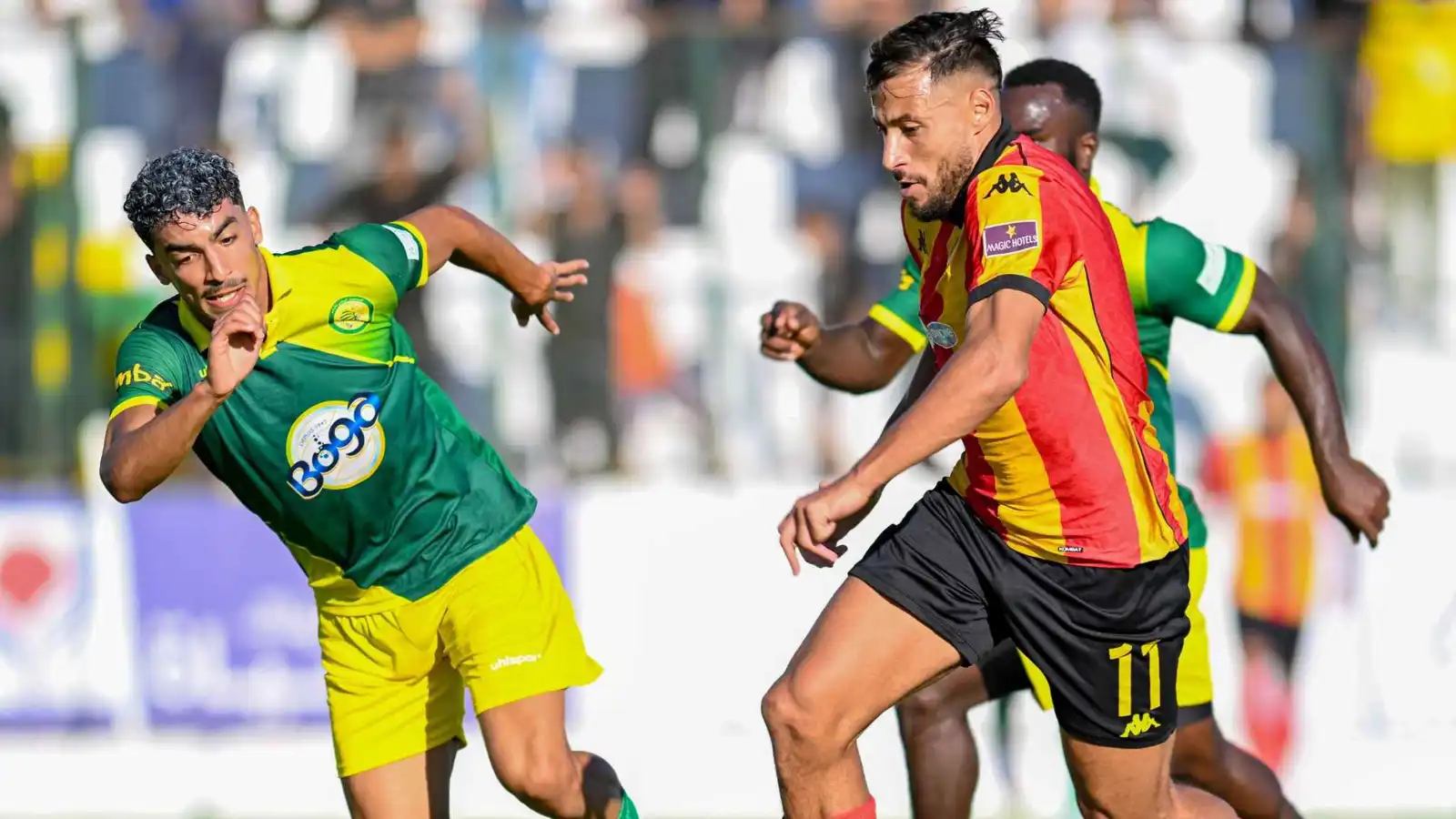 يشتمون والدتي أسبوعيا.. بلايلي يوجه رسالة لمشجعي منافسي الترجي (فيديو)