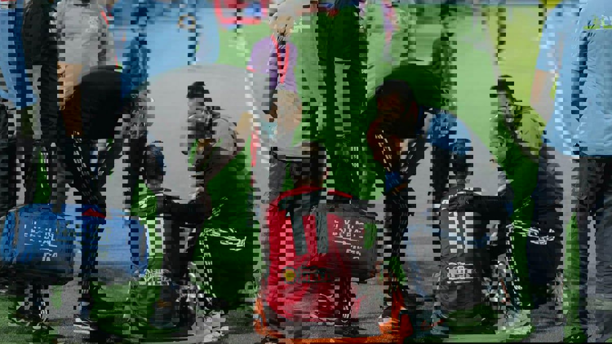 سيد عبدالحفيظ: إصابة وليد سليمان بارتجاج خفيف في المخ (فيديو)