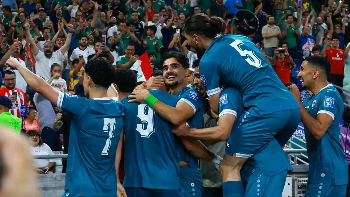 تغطية مباشرة لمباراة العراق ضد بوليفيا في الملحق العالمي