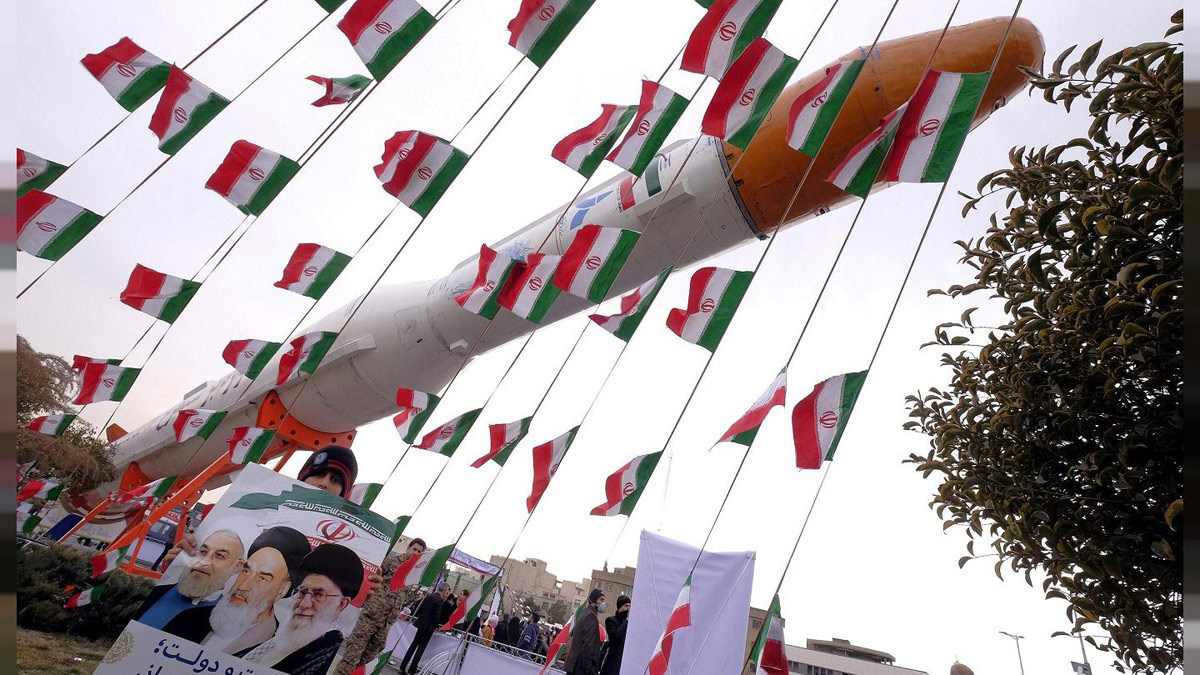 أمريكا تطالب إيران بوقف محاولات إطلاق أقمار صناعية