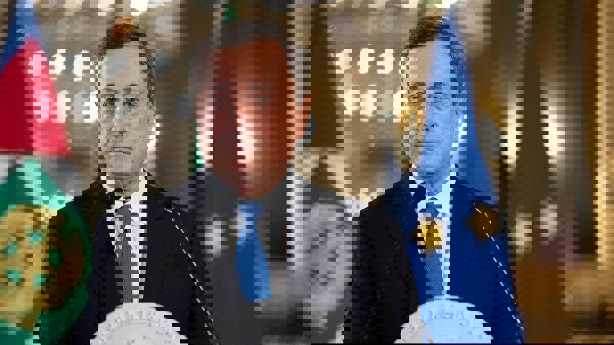 الرئيس الإيطالي يرفض استقالة دراغي