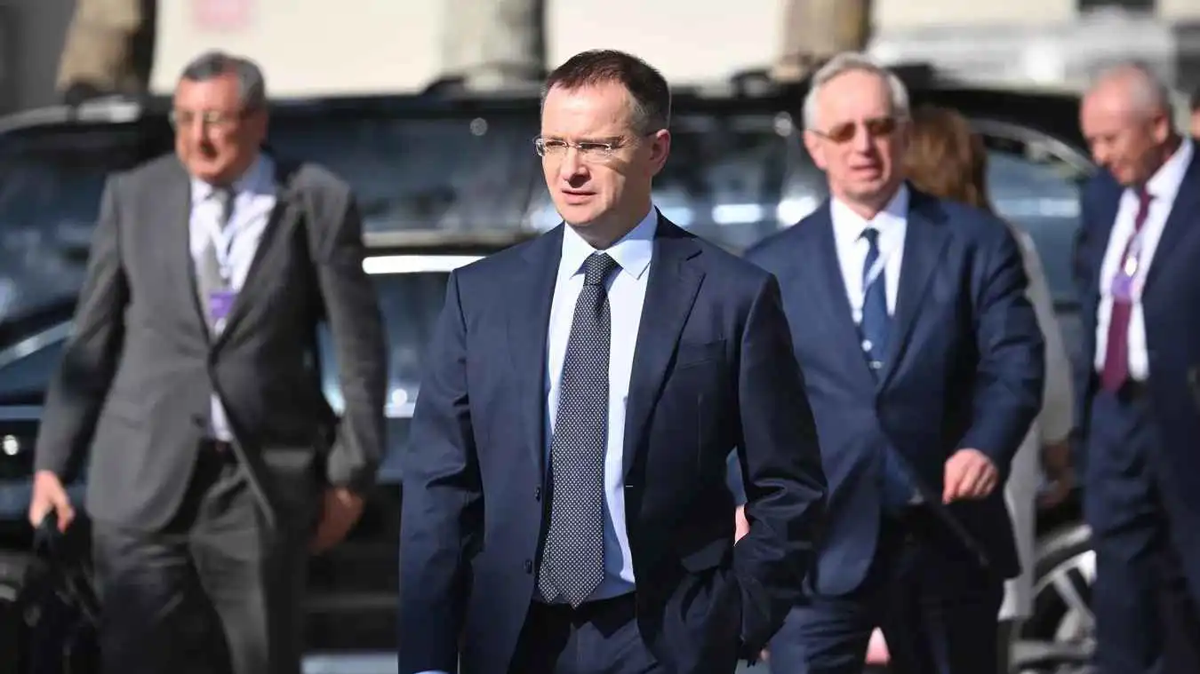 "روبوتات لا عقل لها".. مساعد بوتين يهاجم الأوروبيين