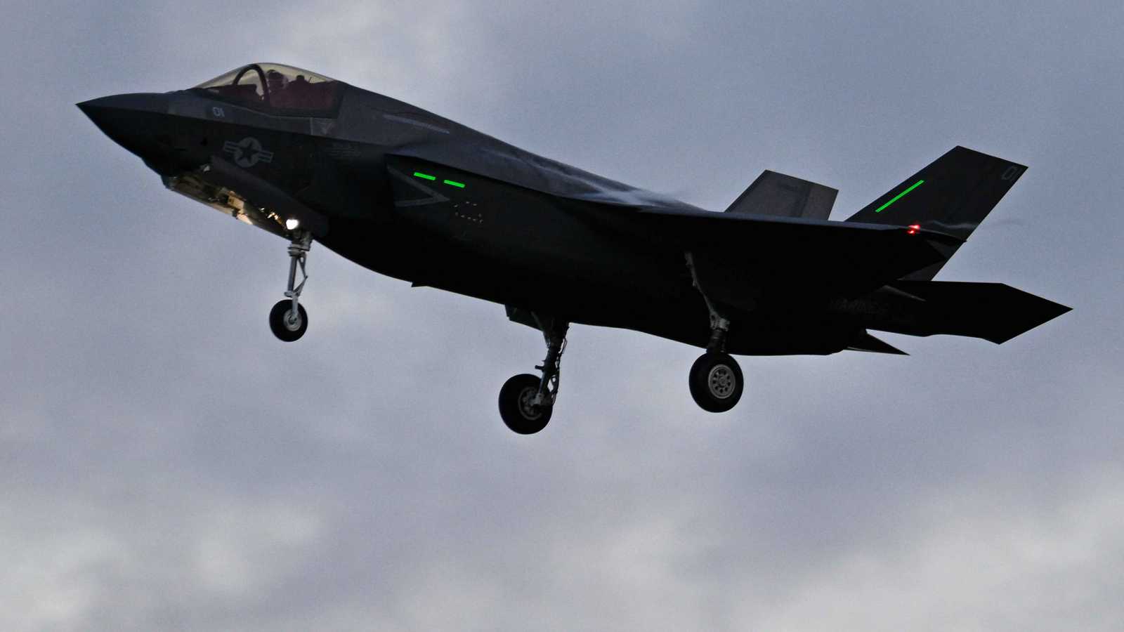 بلومبيرغ: صفقة تركية ضخمة لشراء مقاتلات "إف-35" على طاولة ترامب