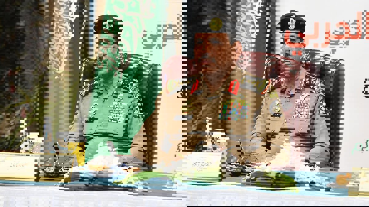 من هو الفريق أول خالد بن قرار الحربي؟