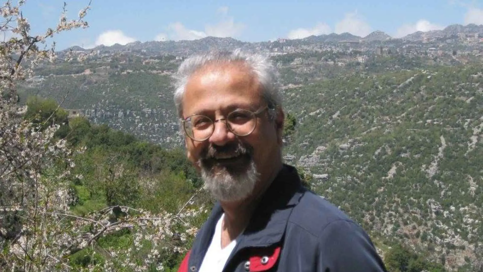 الشاعر اللبناني شربل داغر يفوز بجائزة أبو القاسم الشابي في تونس