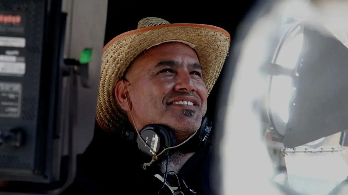 "يوميات شارع جبرائيل".. وثائقي لرشيد مشهراوي يتناول تجربة "الحصار" في باريس بسبب كورونا