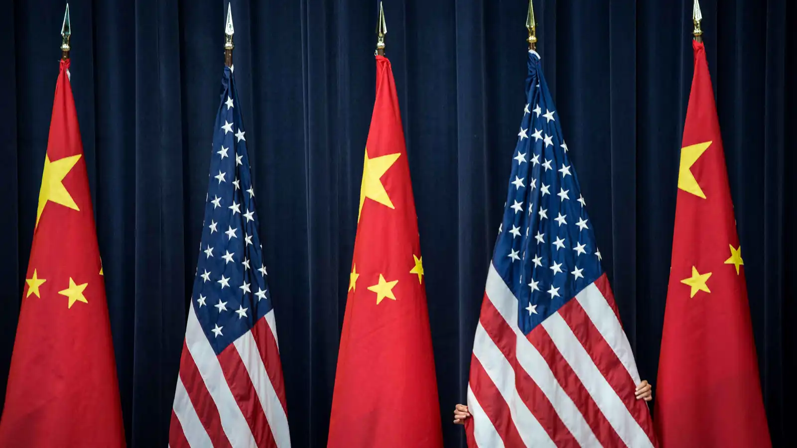 الصين: المحاولات الأمريكية لاحتوائنا "محكومة بالفشل"