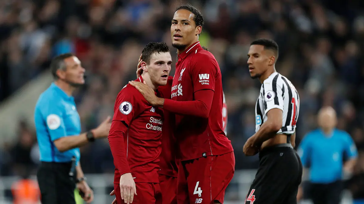 تقييم مباراة نيوكاسل وليفربول.. أرنولد "المحظوظ" في الصدارة ومحمد صلاح يتساوى مع 10 لاعبين في الدرجات