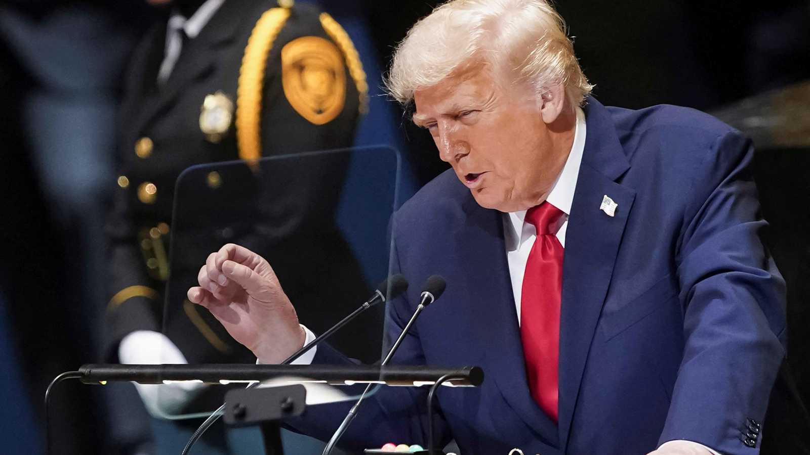 ترامب: تغير المناخ "أكبر عملية خداع" في العالم