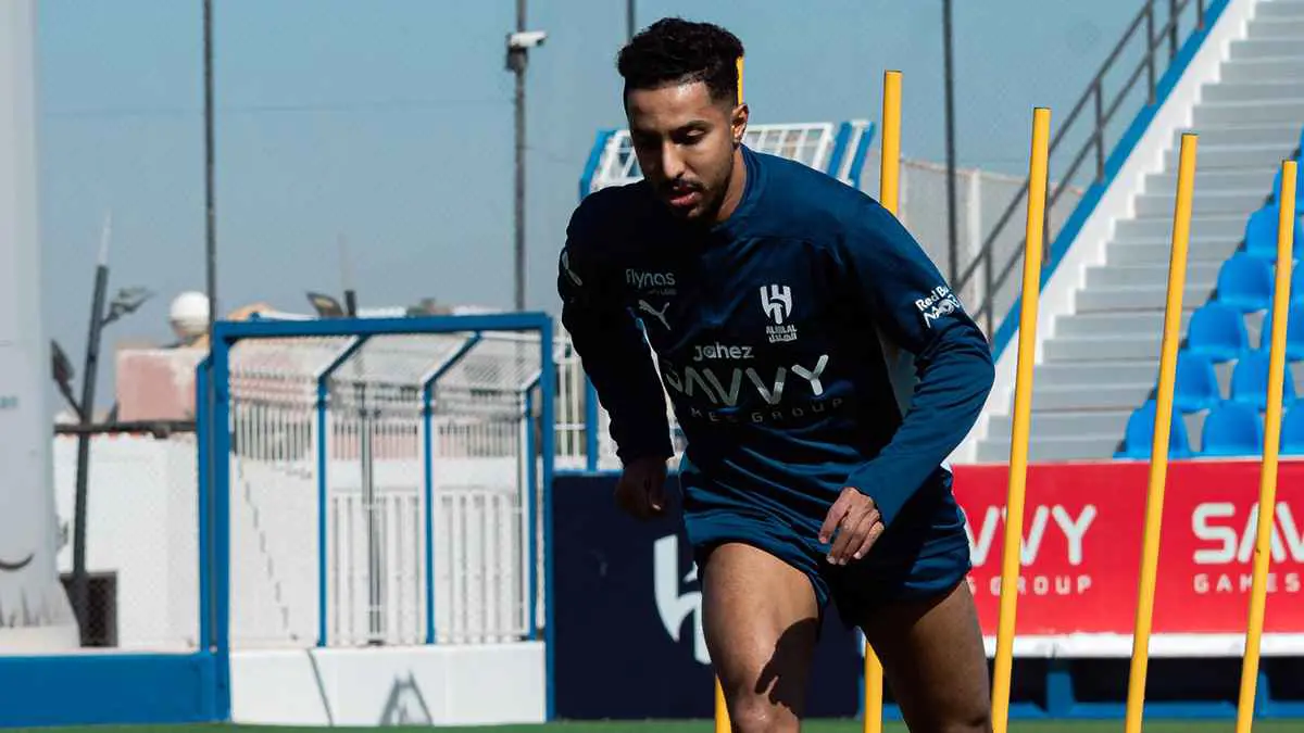 ليسوا في روشن.. ما الأندية السعودية التي فاوضت سالم الدوسري؟