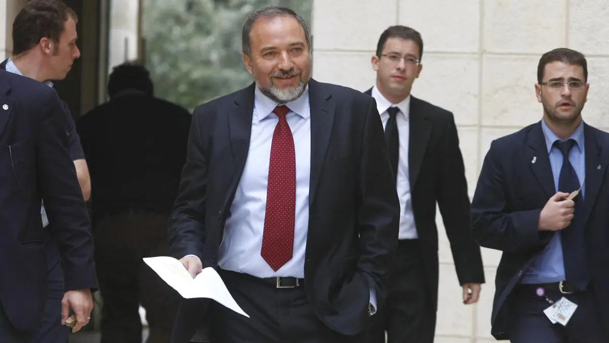 ليبرمان: نتنياهو قد يعتزل الحياة السياسية مقابل عدم محاكمته‎