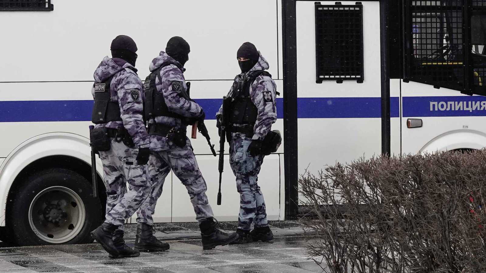 روسيا تعلن اعتقال "عميلين" لأوكرانيا حاولا اغتيال مطران القرم