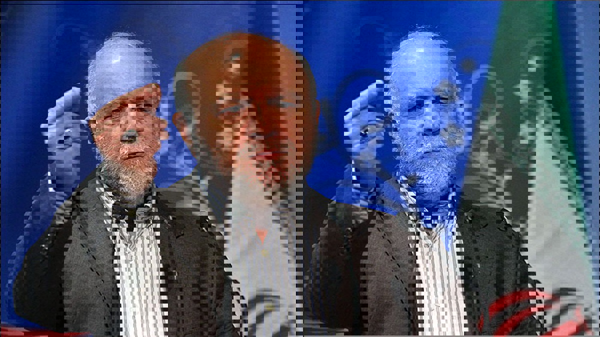 إيران تعلن عن زيادة بـ3.5 مليار برميل في احتياطياتها النفطية