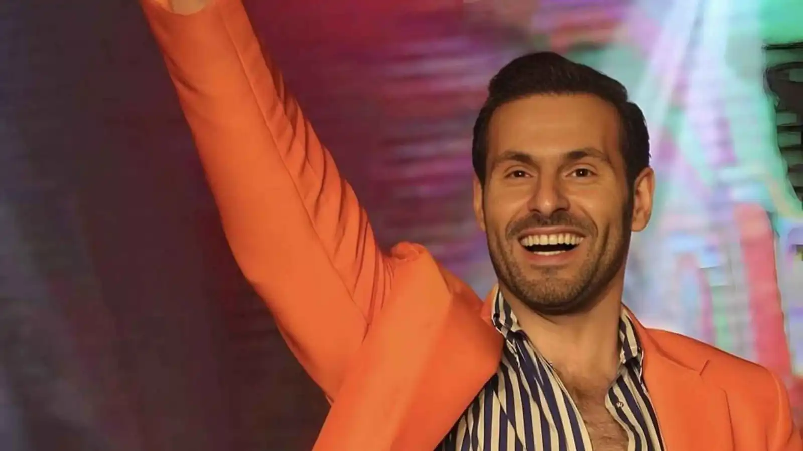 علي كاكولي يكسر صمته ويرد على أنباء توقيفه