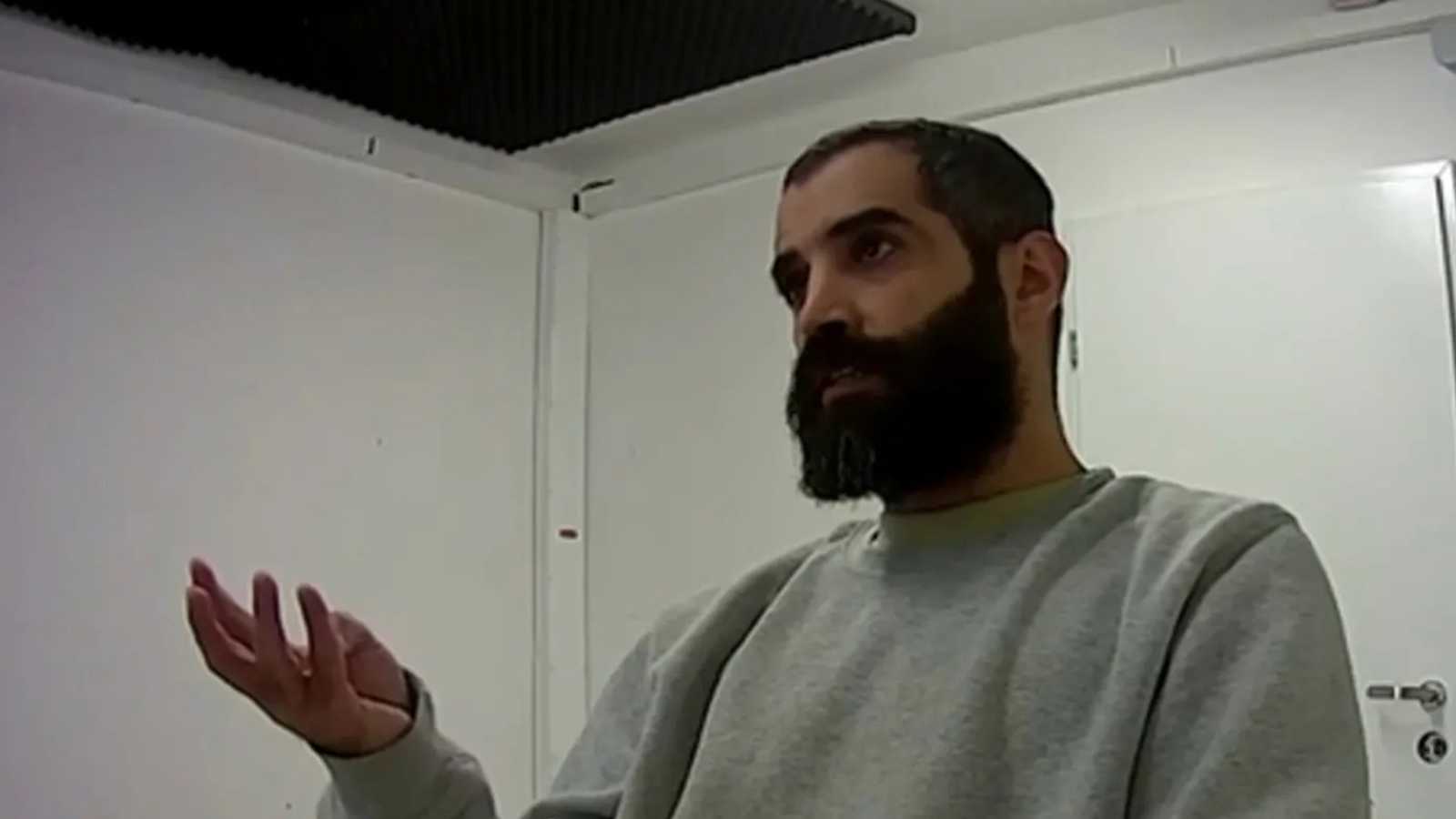 بعد عام على اعتقاله.. لماذا تبث إسرائيل اعترافات "أمهز"؟