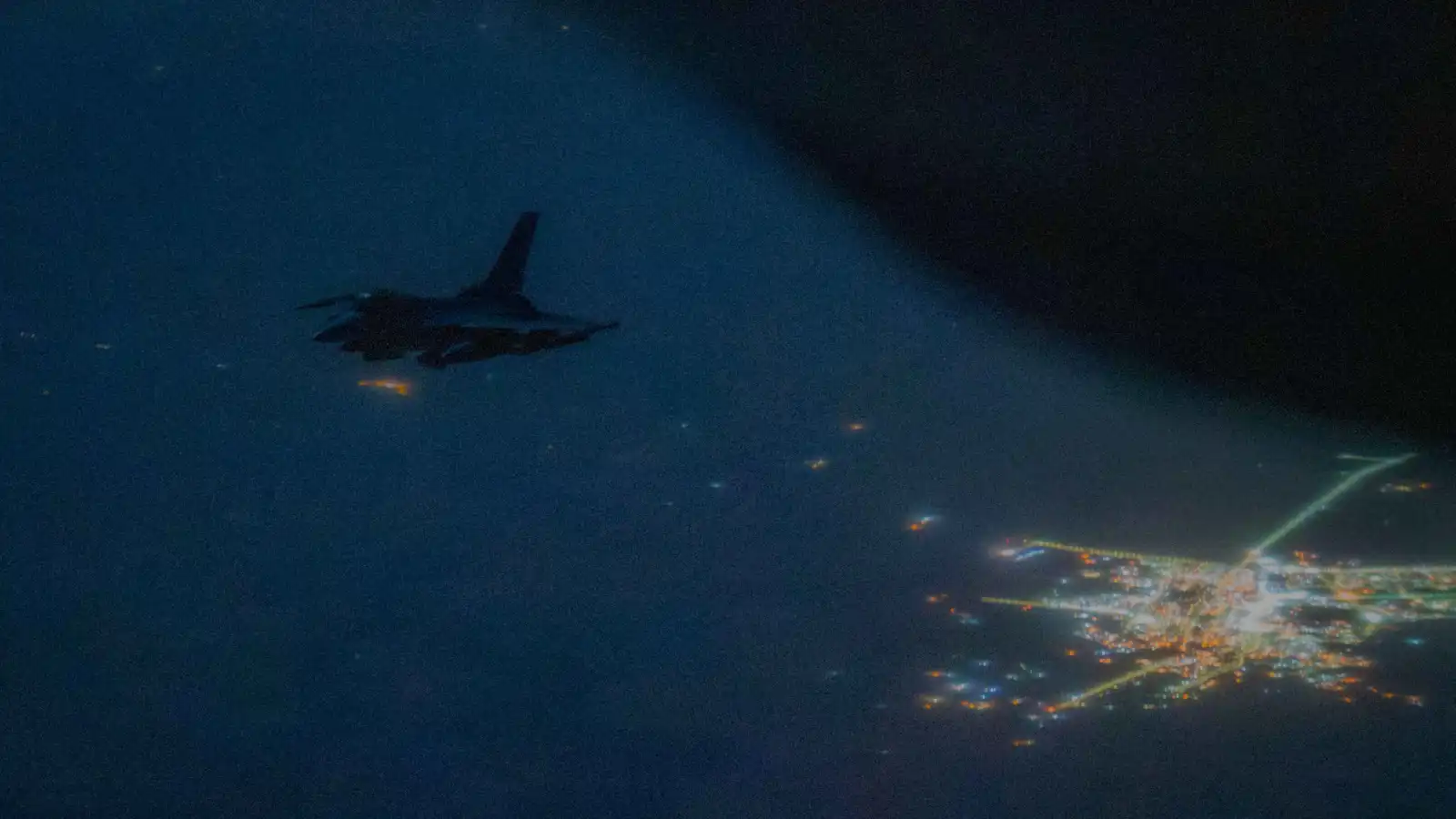 القيادة المركزية ترد على مزاعم إيران حول تدمير طائرات مقاتلة أمريكية