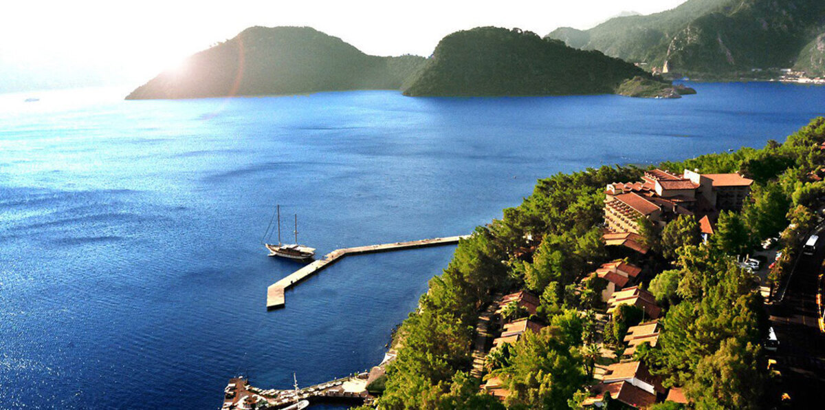 مقتل شخصين وإصابة 100 إثر زلزال ضرب تركيا وجزرًا يونانية