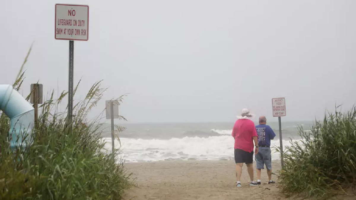 الإعصار "ايساياس" يضرب ولاية نورث كارولاينا الأمريكية