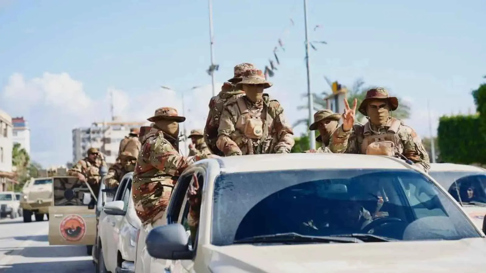 ليبيا.. العملية العسكرية تحول الزاوية إلى "ساحة اقتتال"