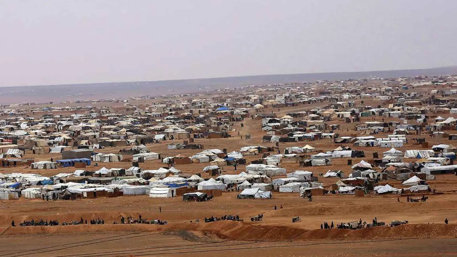 انعكاسات تفكيك "مخيم الركبان" على استقرار الحدود الأردنية-السورية