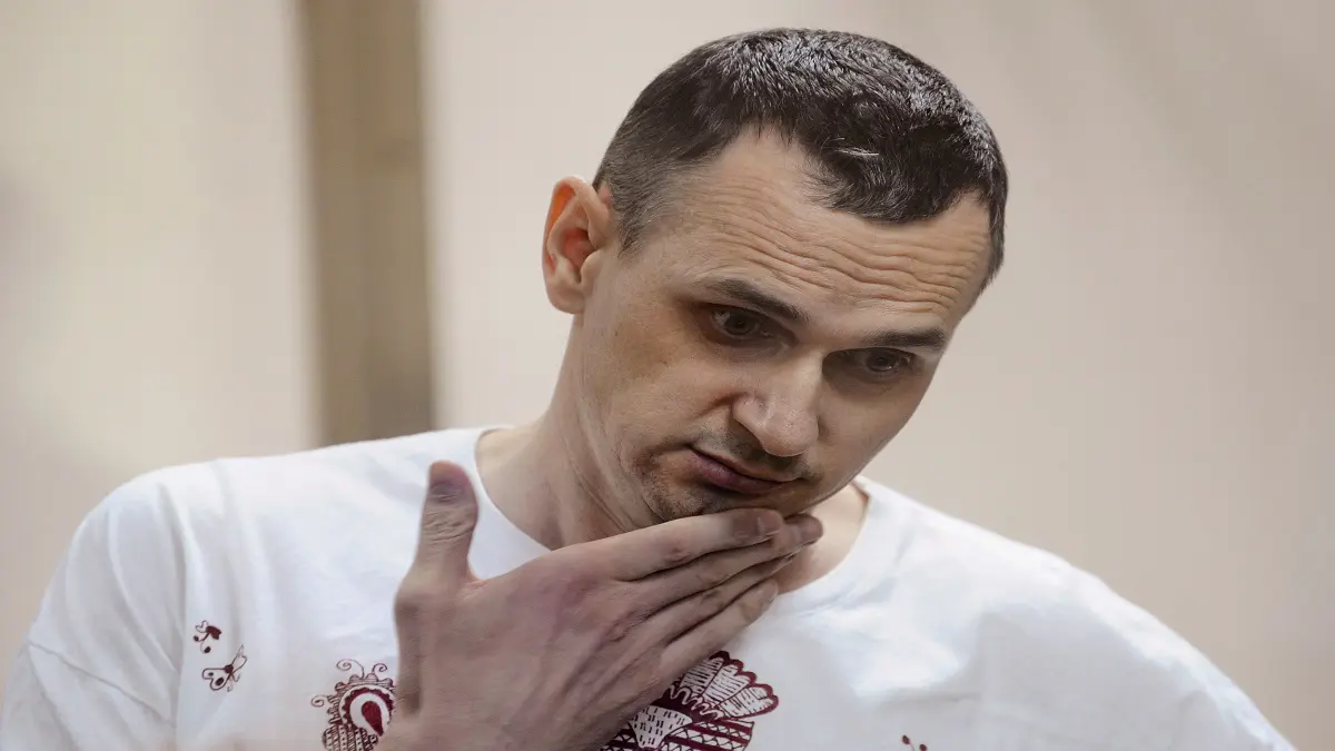 مسؤول أوكراني: كييف وموسكو تتبادلان سجناء من بينهم بحارة