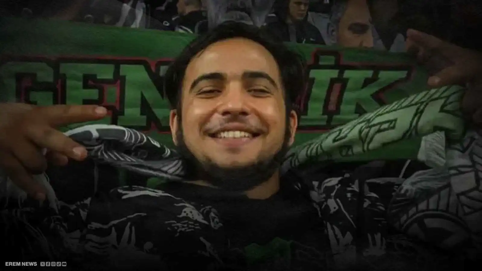 سقوط حر لمشجع تركي من المدرجات ينهي حياته (فيديو إرم)