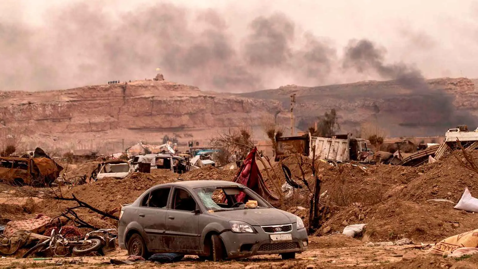 سوريا.. انفجارات في ريف دير الزور