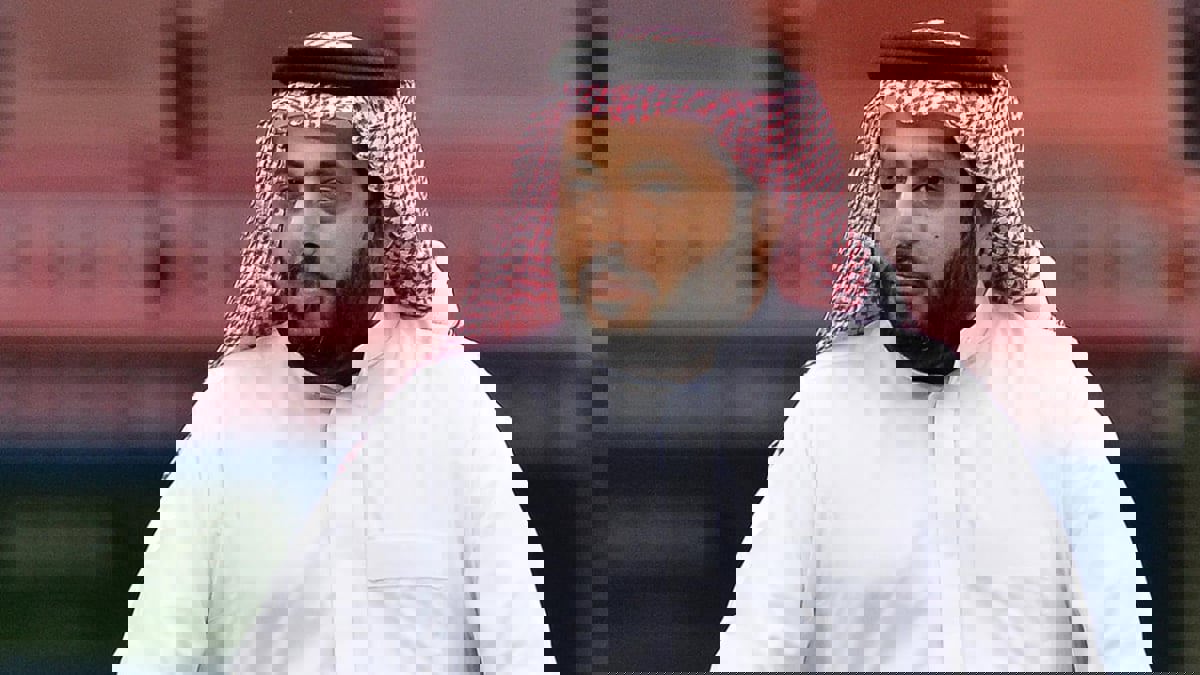 تركي آل الشيخ يعلن افتتاح منطقتين جديدتين في "موسم الرياض"