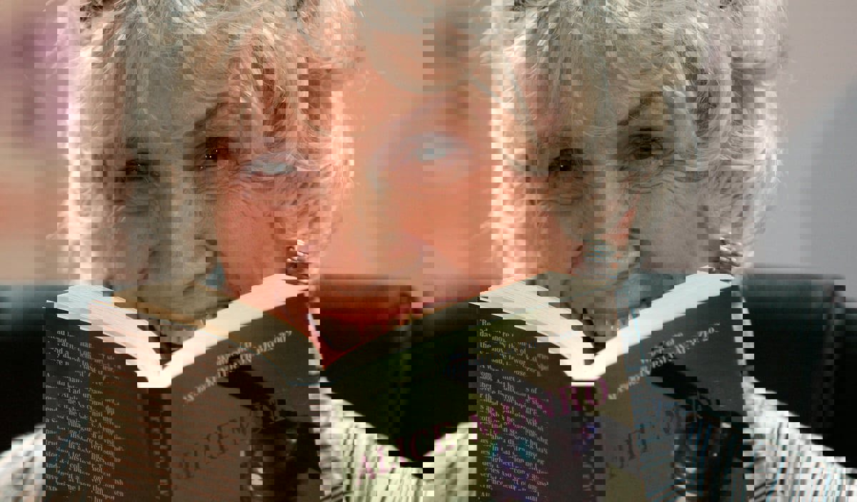 أليس مونرو.. ربة المنزل التي فضحت "جنة الغرب"