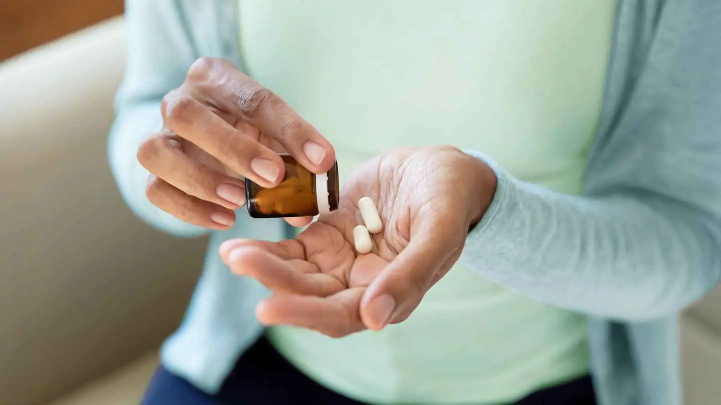 أدوية الاكتئاب.. نهاية العلاج قد تكون بداية المعاناة